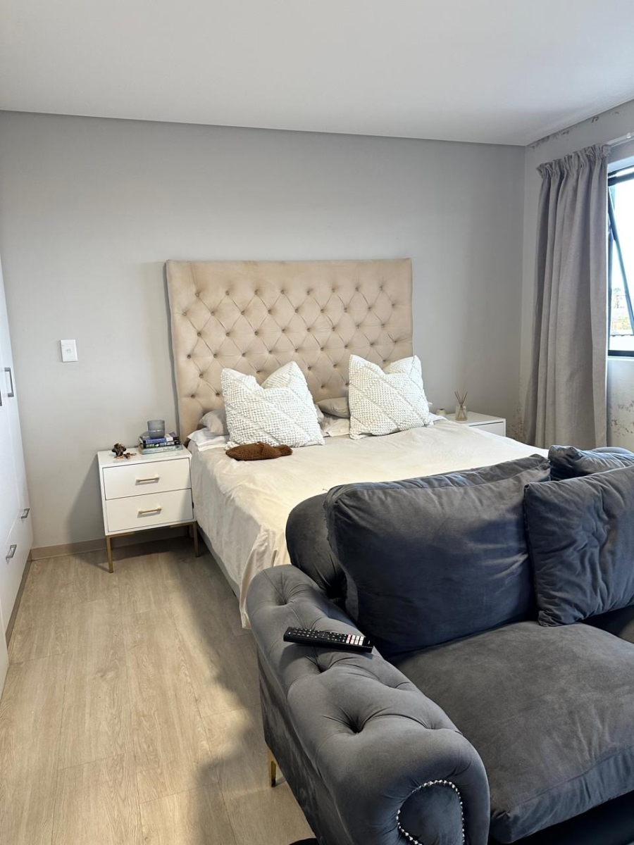 To Let 1 Bedroom Property for Rent in Somerset West Western Cape